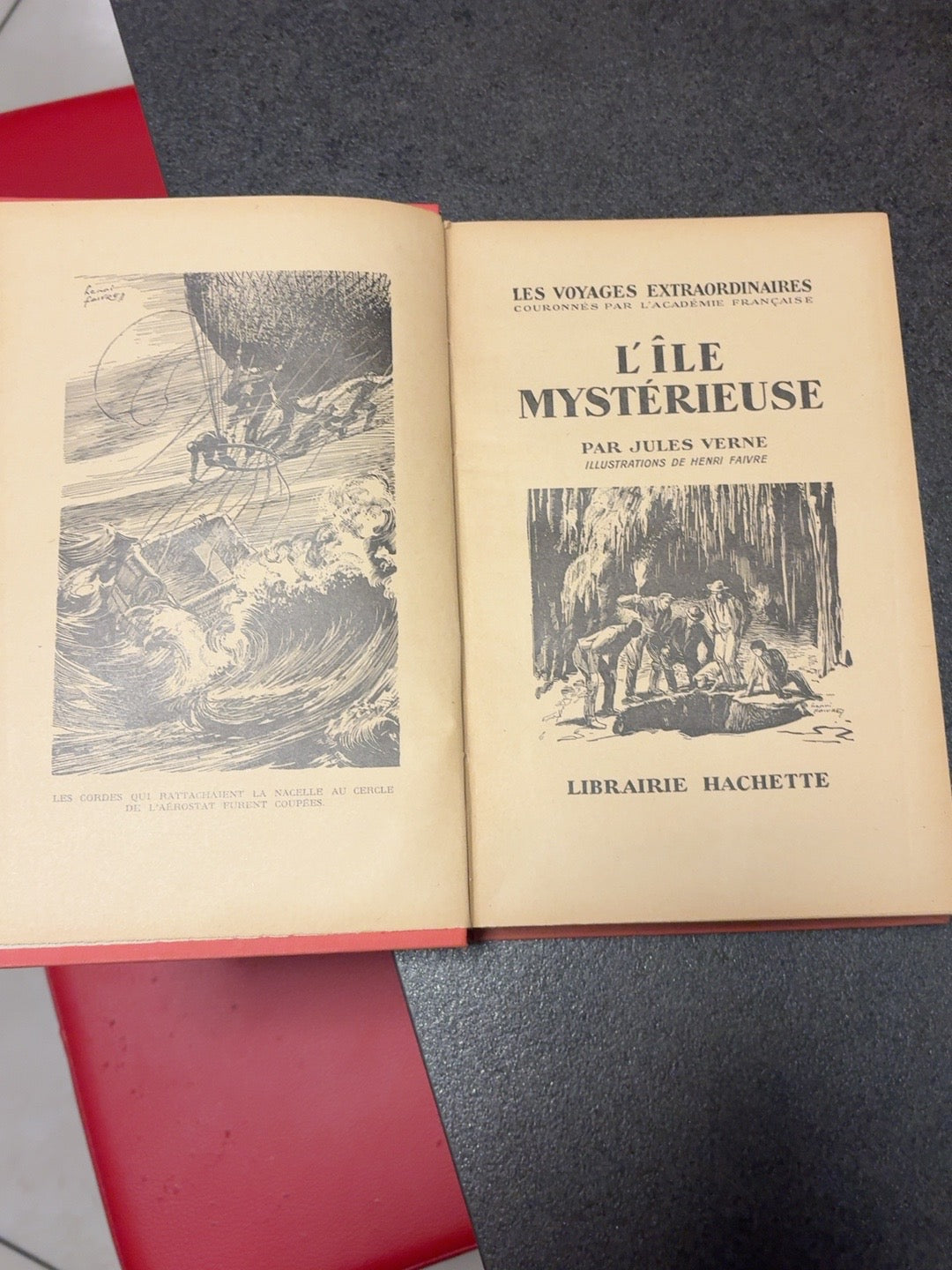 Page de titre Librairie Hachette - illustrations Henri Faivre
